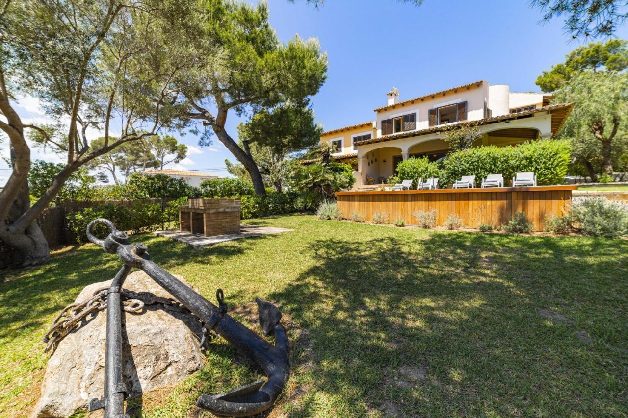 Alcanada Garden Villa